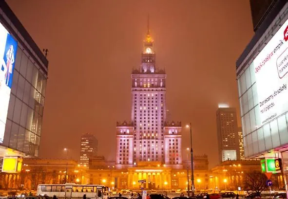 Ambassador Apartament Warszawa 0*,
